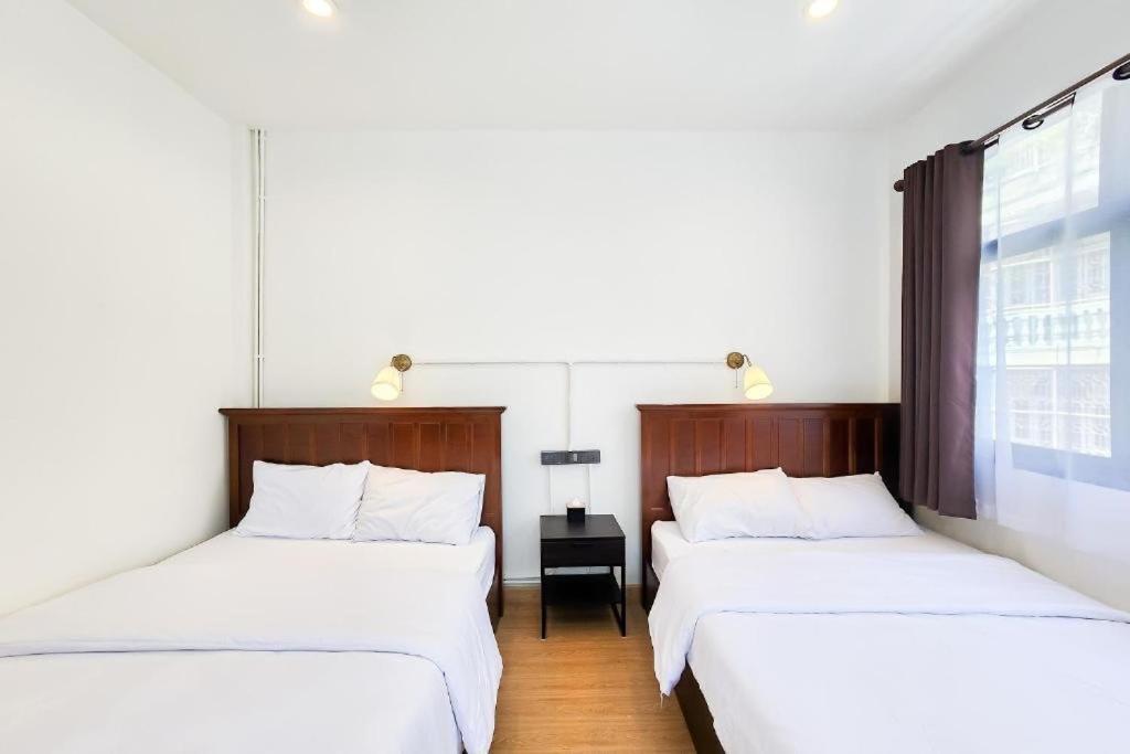 Penthouse Lamoon Hotel Bangkok Bagian luar foto