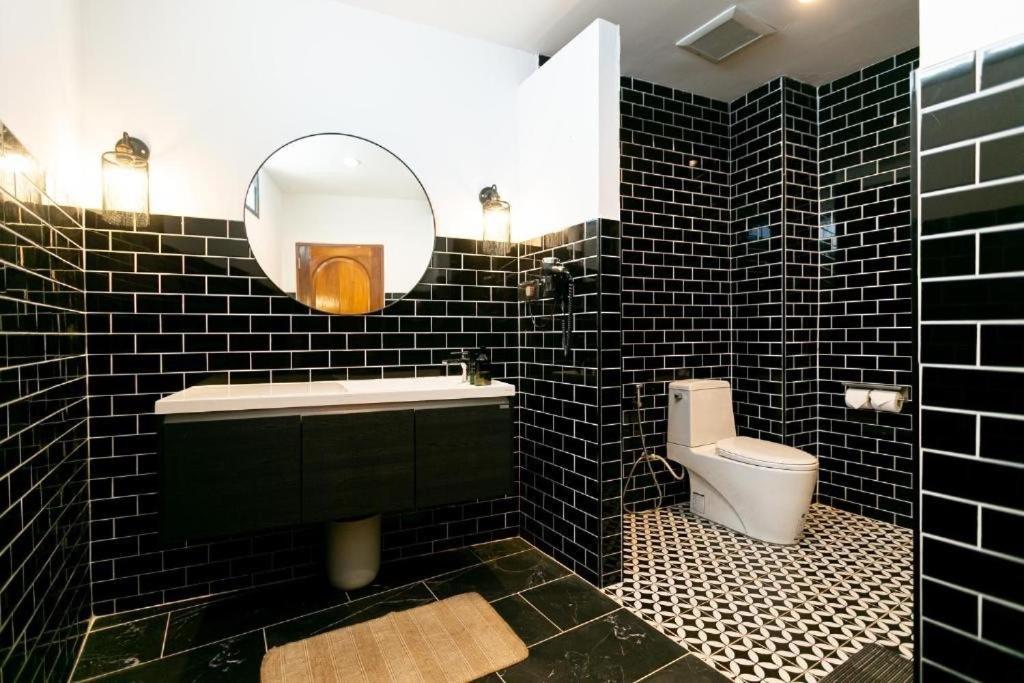 Penthouse Lamoon Hotel Bangkok Bagian luar foto