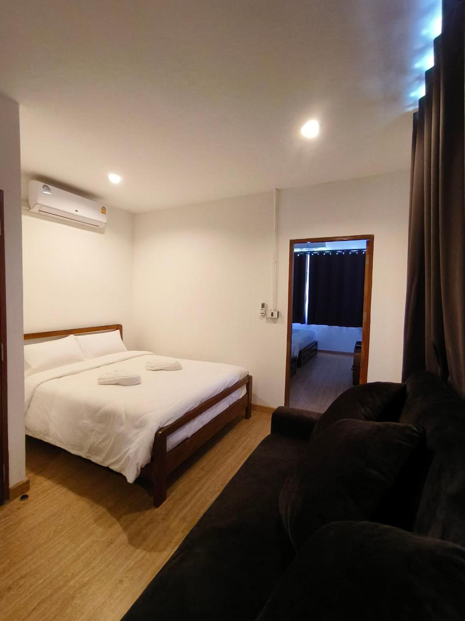 Penthouse Lamoon Hotel Bangkok Bagian luar foto
