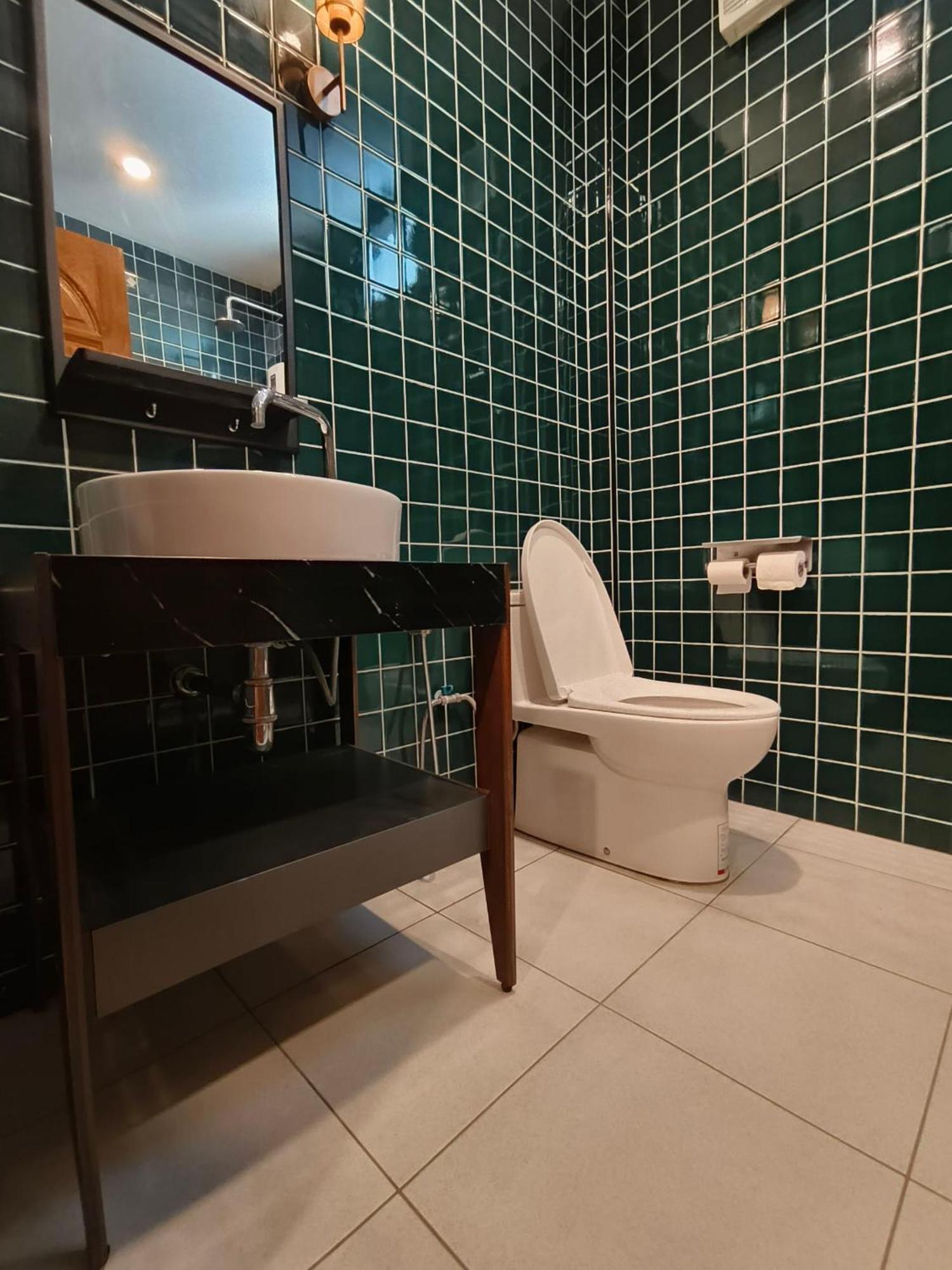 Penthouse Lamoon Hotel Bangkok Bagian luar foto